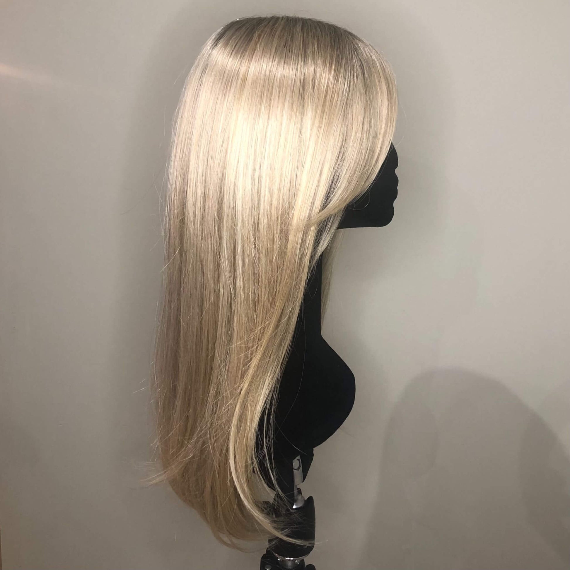 Bluebell Synthetic Wig in Oak Melange Rooted