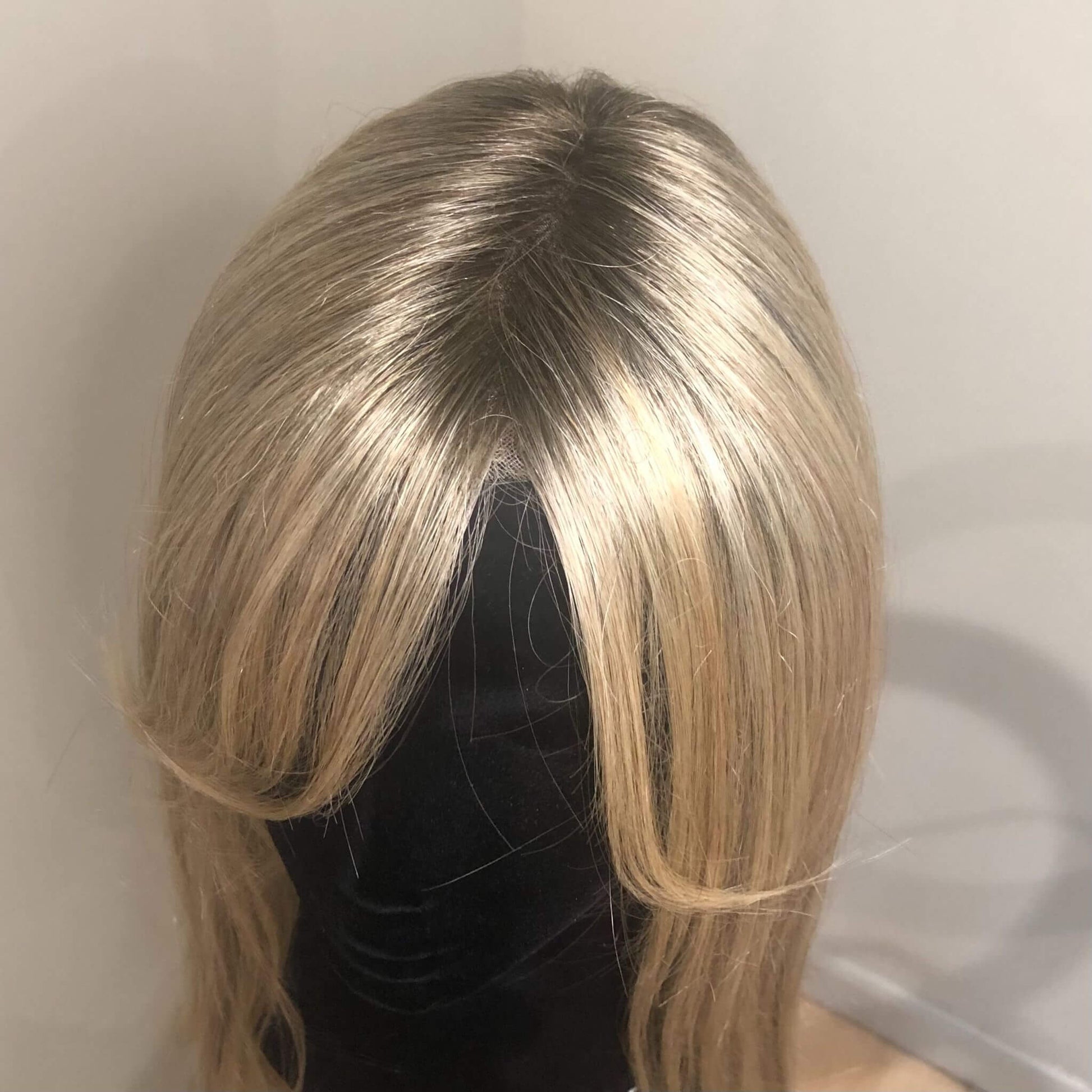 Sentoo Lotus Collection Bluebell Wig in Oak Melange Rooted – Retailbyverve