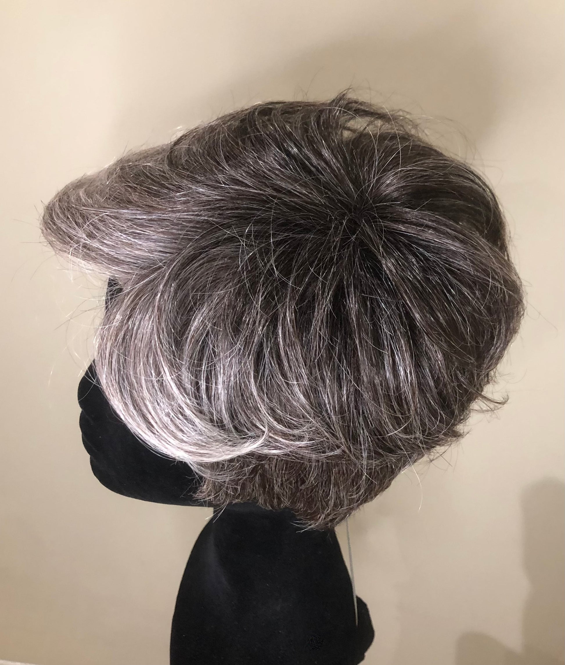 Encore Prime Power Wig in Salt and pepper